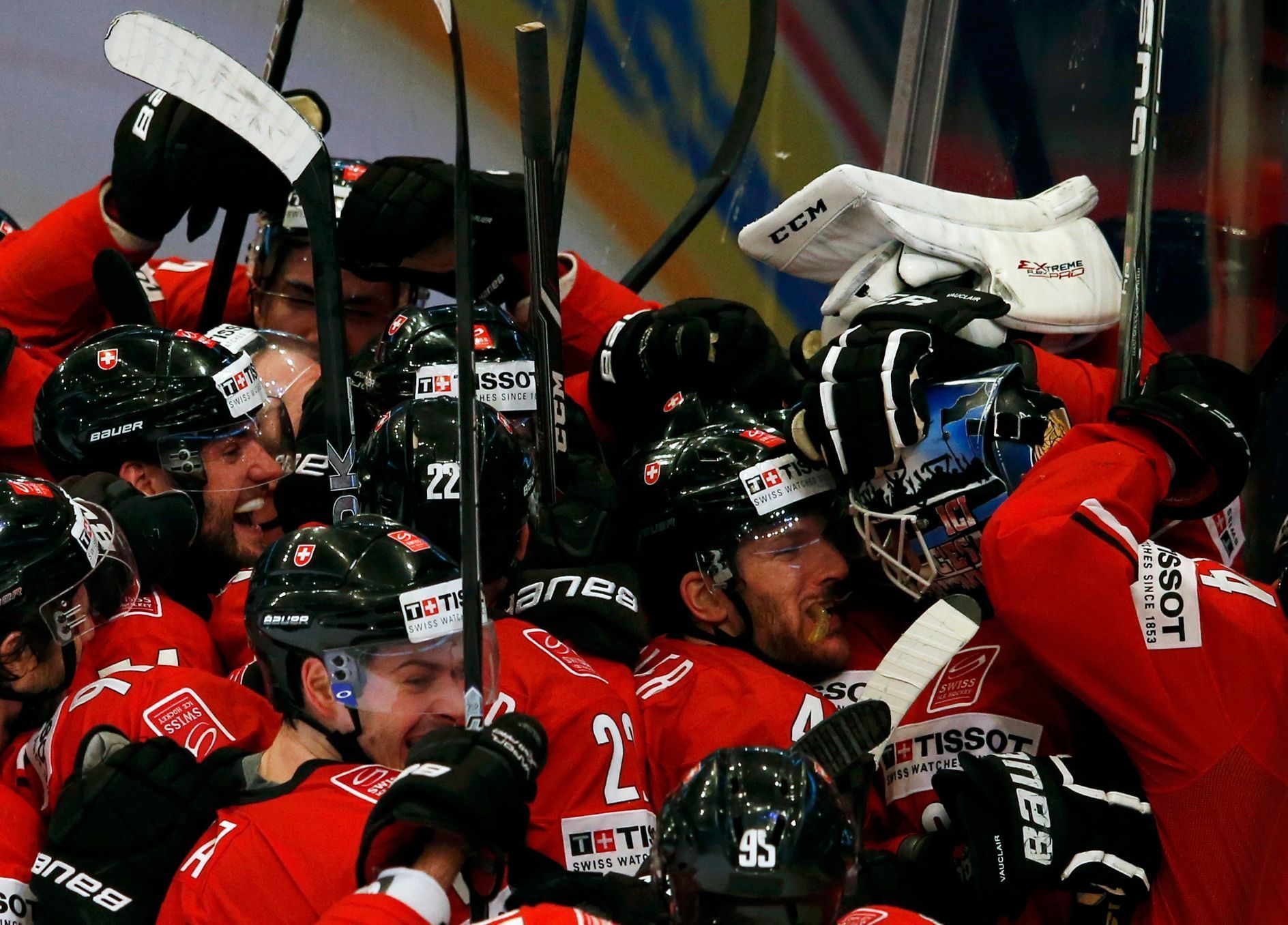 Švýcarská radost po postupu do finále MS 2013