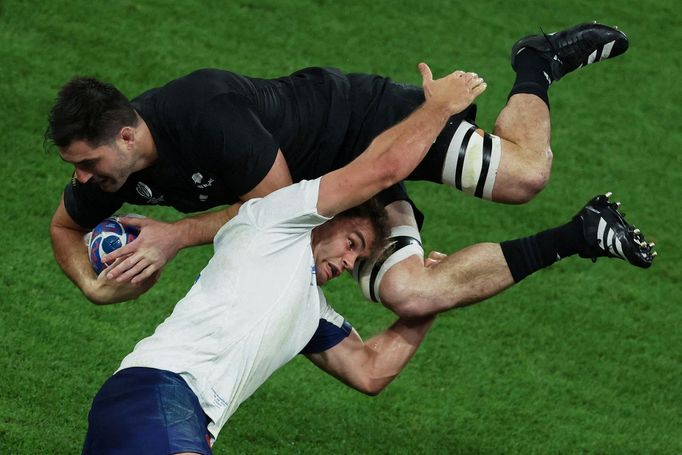 Rugby Union - Rugby World Cup 2023 - Pool A - France v New Zealand - Stade de France, Saint-Denis, France - September 8, 2023 New Zealand's Luke Jacobson in action with F