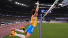 Švédský tyčkař Armand Duplantis a jeho rekord při MS v atletice 2025 v Tokiu