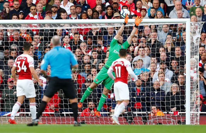 fotbal, anglická liga 2018/2019, Arsenal - Everton, Petr Čech v akci