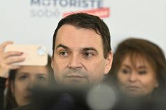 Nová konzervativní síla ve sněmovně. Projděte si tváře Motoristů