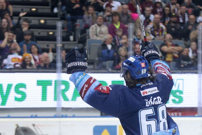 Jaromír Jágr v zápase 36. kola TELH Sparta - Kladno