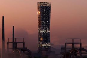 V Ostravě staví nejvyšší mrakodrap v Česku. Má 56 pater a připomíná přesýpací hodiny