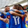 Slováci slaví gól v zápase Eura 2024 Rumunsko - Slovensko