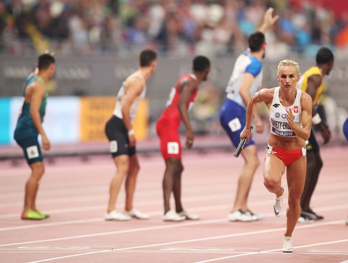 Athletics - World Athletics Championships - Doha 2019 - Mixed 4x400 Metres Relay Final - Khalifa International Stadium, Doha, Qatar - September 29, 2019 Poland's Justyna