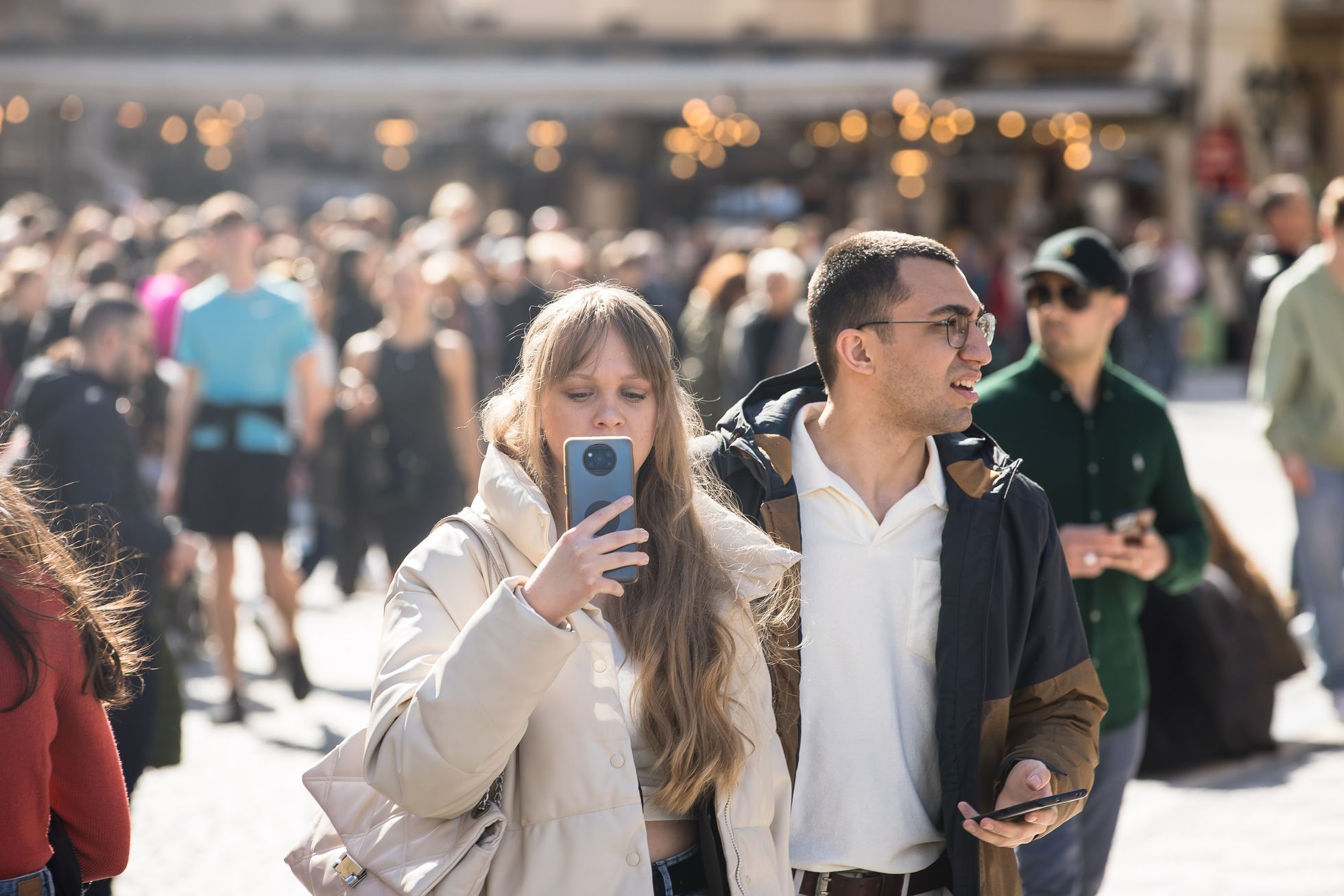 Královská cesta, Praha - turismus, reklama, reklamní smog, overturismus, turisté
