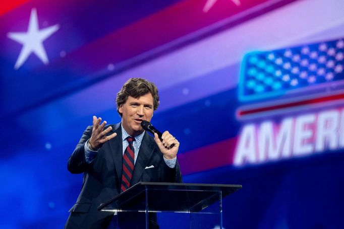 Americký komentátor a moderátor Tucker Carlson