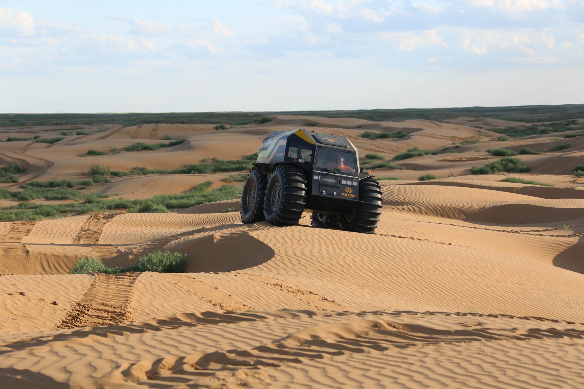 Sherp ruský off-road