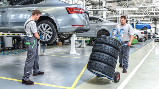 Nechte si po zimě pořádně zkontrolovat auto – spousta značek nyní nabízí speciální jarní prohlídky!