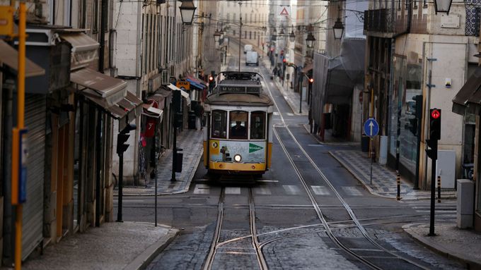 Tramvaj v Lisabonu.