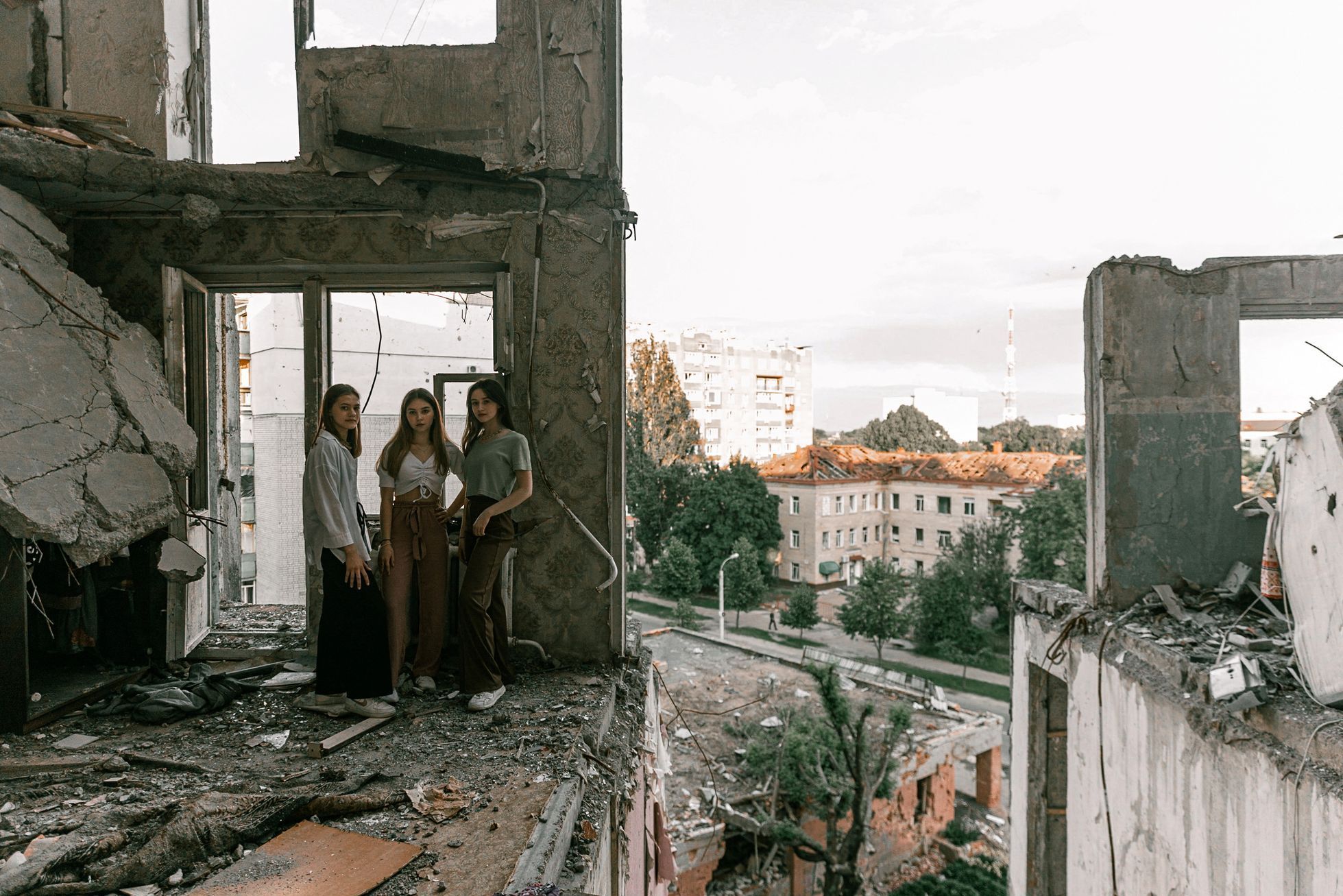 ukrajina invaze tablo středoškoláci fotografie maturita