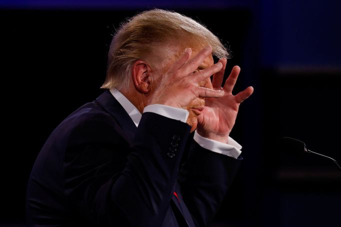 První debata před prezidentskými volbami v USA mezi Donaldem Trumpem a Joe Bidenem.
