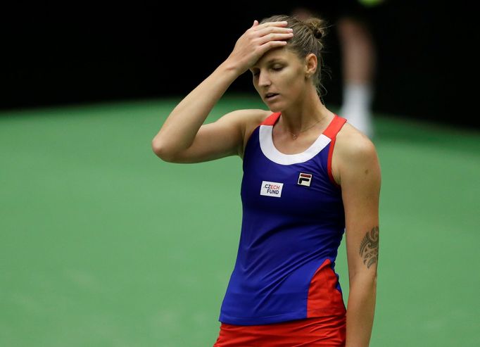 Fed Cup 2019: Karolína Plíšková v zápase se Simonou Halepovou