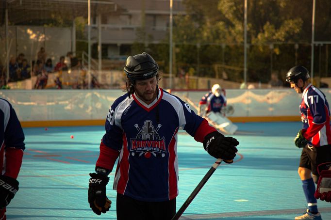 David Pastrňák v zápase hokejbalové extraligy