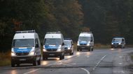 Policie začala vyklízet les na základě rozhodnutí města Kerpen, v jehož katastru lokalita leží.
