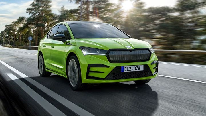 Dříve Favorit, dnes Porsche Cayenne. Toto jsou nejdražší auta z Česka i Slovenska; Zdroj foto: Škoda Auto