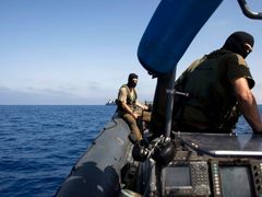 Izraelská komanda čekají na další loď do Gazy