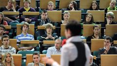 vysoká škola univerzita student