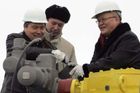 Kazachstán otevřel přímý ropovod do Číny