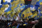 Lidé v Kyjevě opět demonstrovali proti odklonu od EU