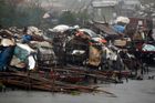 Na Filipínách zabil 38 lidí, teď tajfun Rammasun míří k Číně