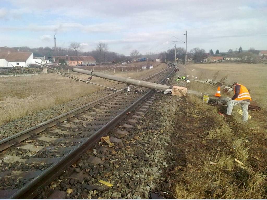 Vlak se srazil s dodávkou