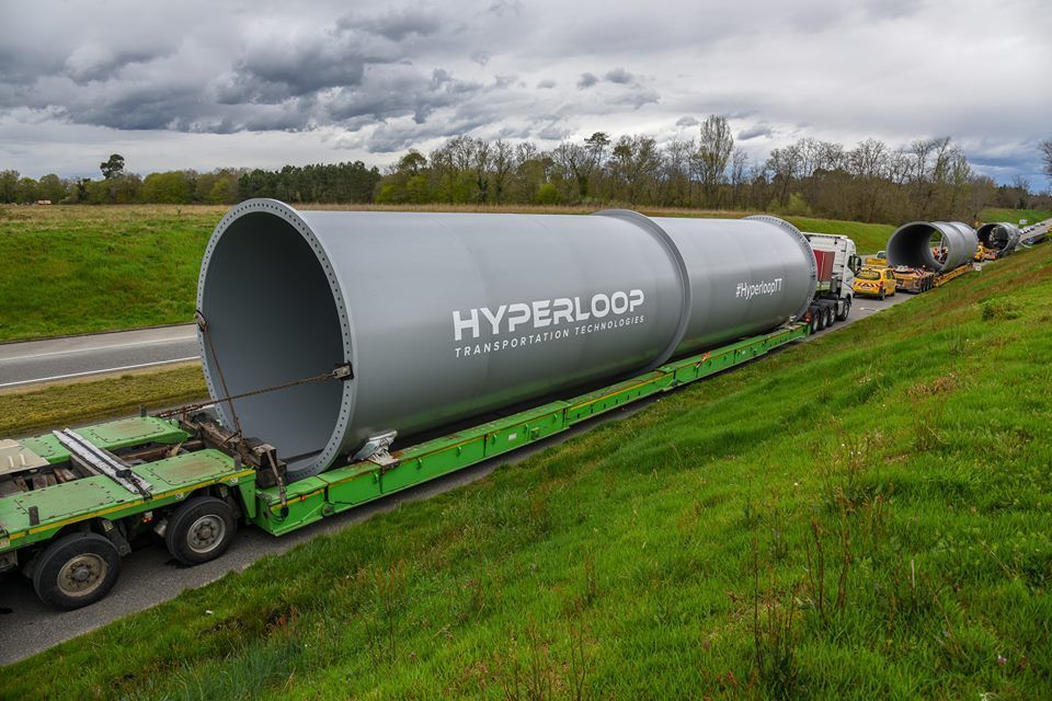Hyperloop tubus