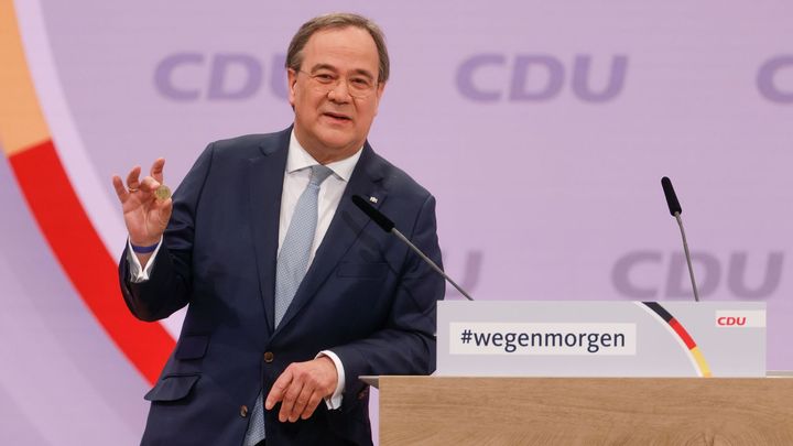 Novým předsedou německé CDU je Armin Laschet. Může se ucházet o post kancléře