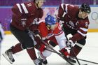 Obránce Ozolinš ukončil hokejovou kariéru, jde do politiky