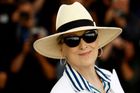 Stovky filmových hvězd se zastaly vyhozeného moderátora, volají po svobodě slova