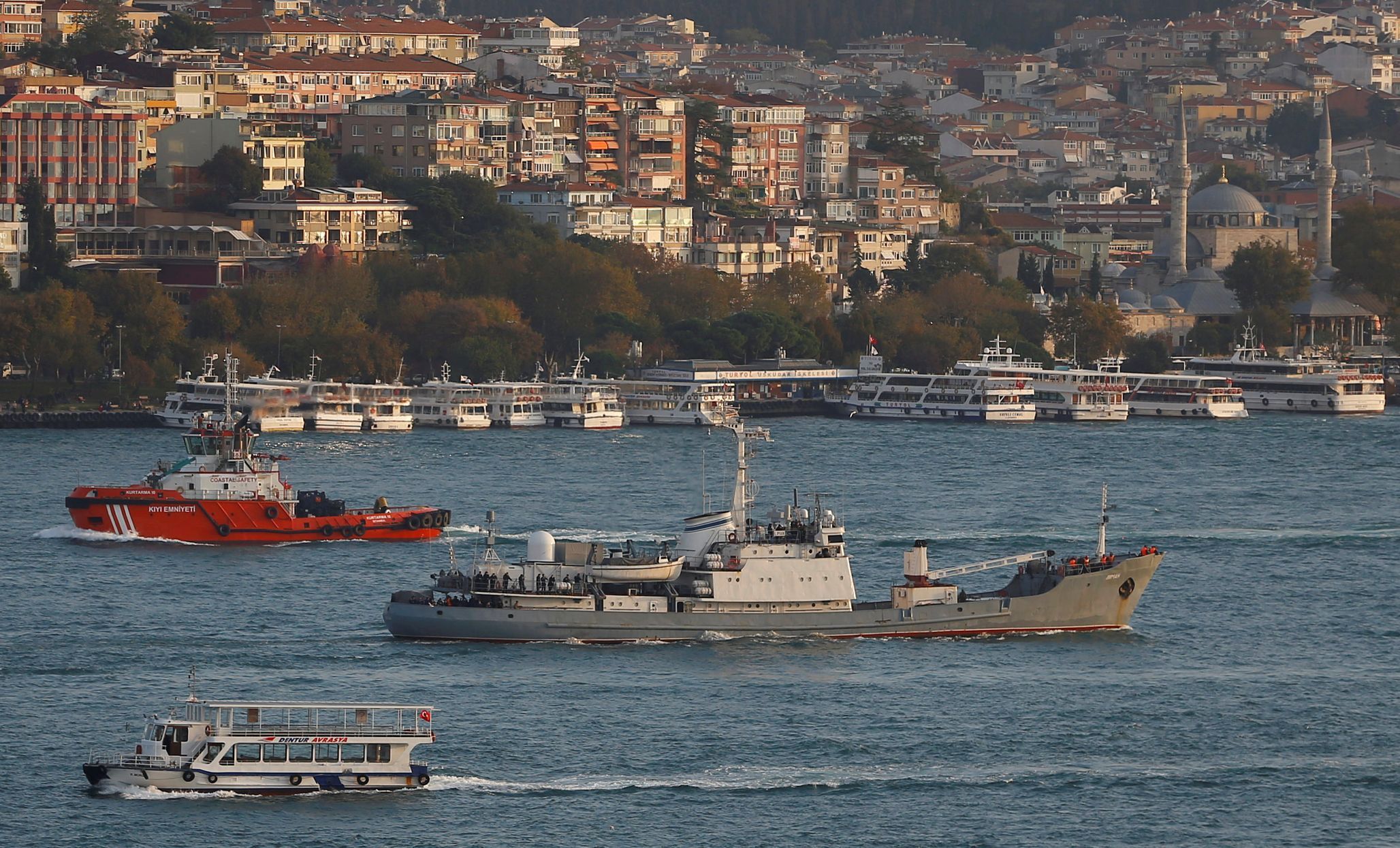 Ruská výzvědná loď Liman.