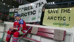 Greenpeace na zápase Lev Praha - Omsk