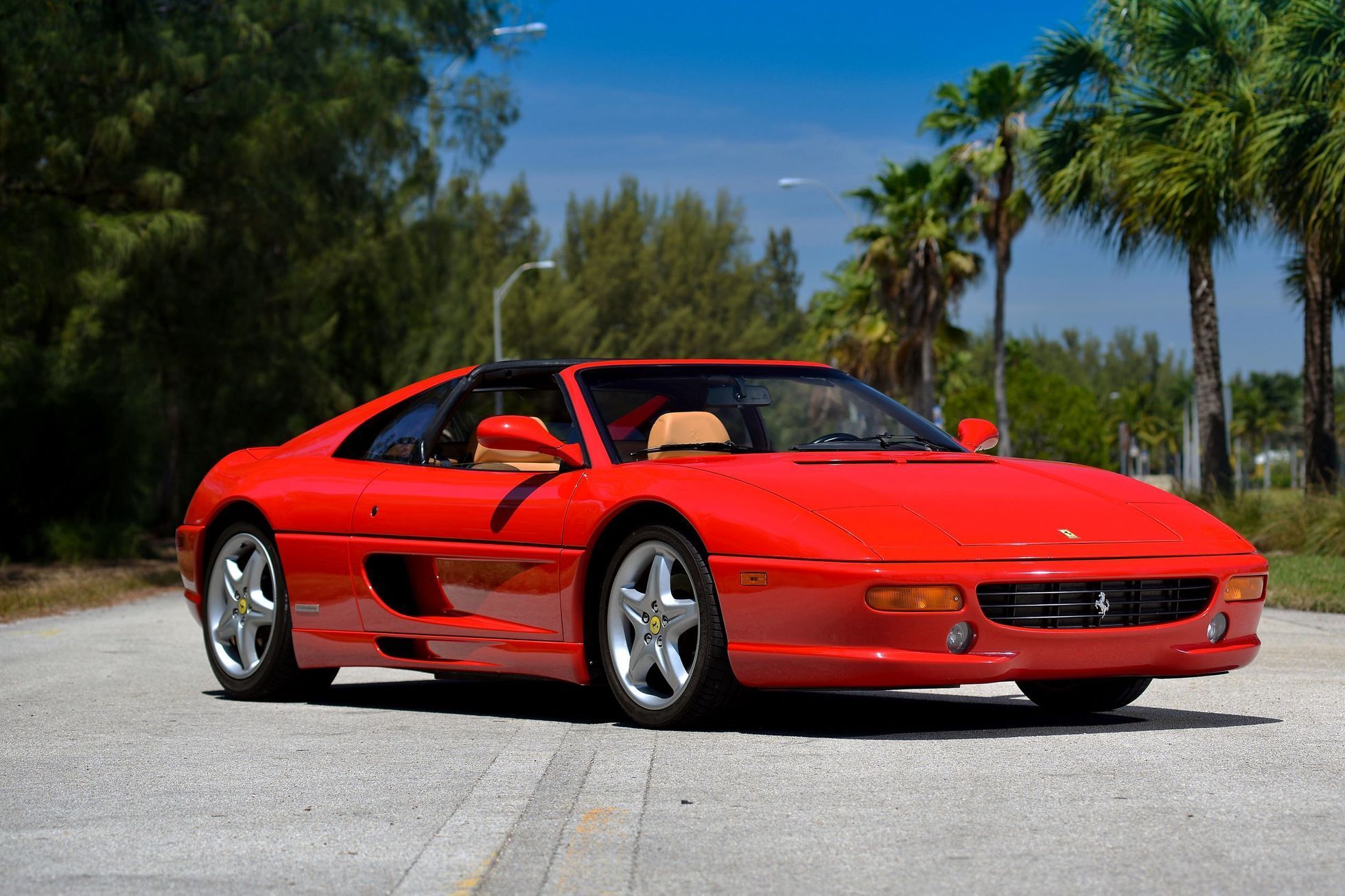 Ferrari F355 GTS