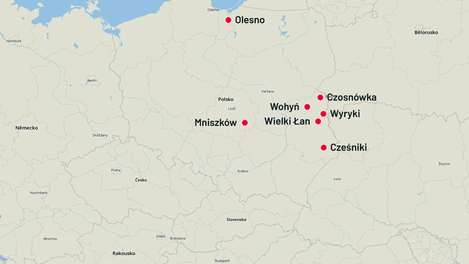 Trosky dronů Polsko hlásí v Lublinském vojvodství u hranic Ukrajiny a Běloruska, v Lodžském, ve Varmijsko-Mazurském vojvodství i v Mazovském vojvodství, kde leží Varšava.