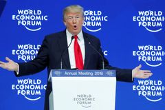 Amerika je na prvním místě, ale nemá být sama, řekl Trump v Davosu