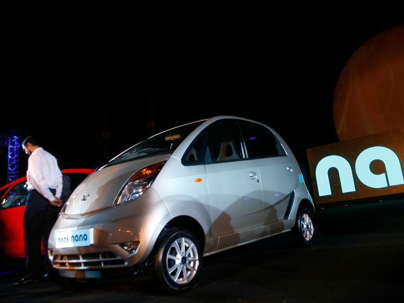 Nano - nejlevnější auto světa