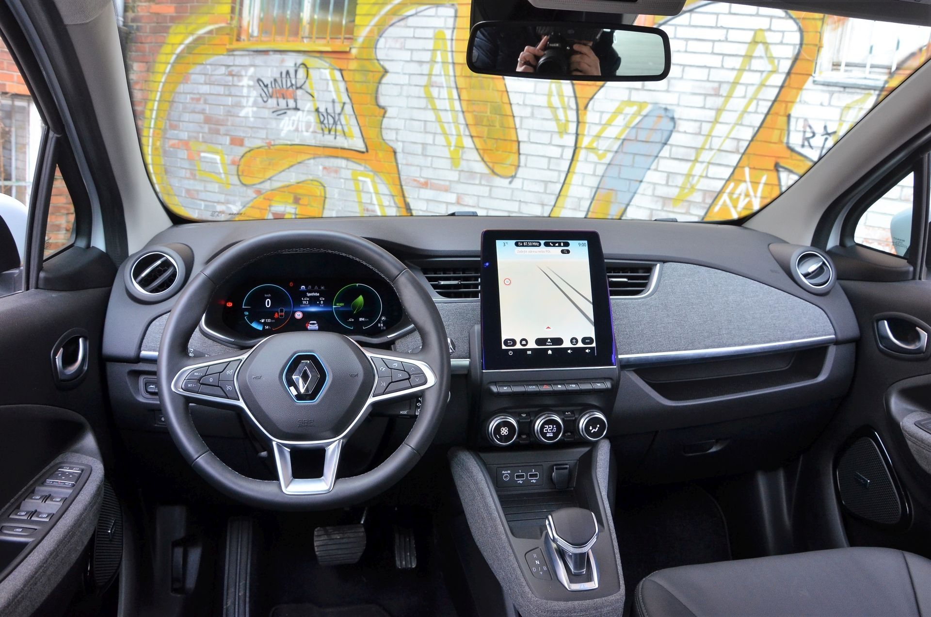 Škoda Citigo Renault Zoe elektromobily elektromobilita