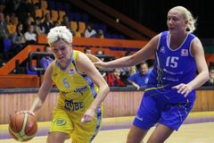 Basketbalistky USK nezvládly závěr, prohrálo i Brno