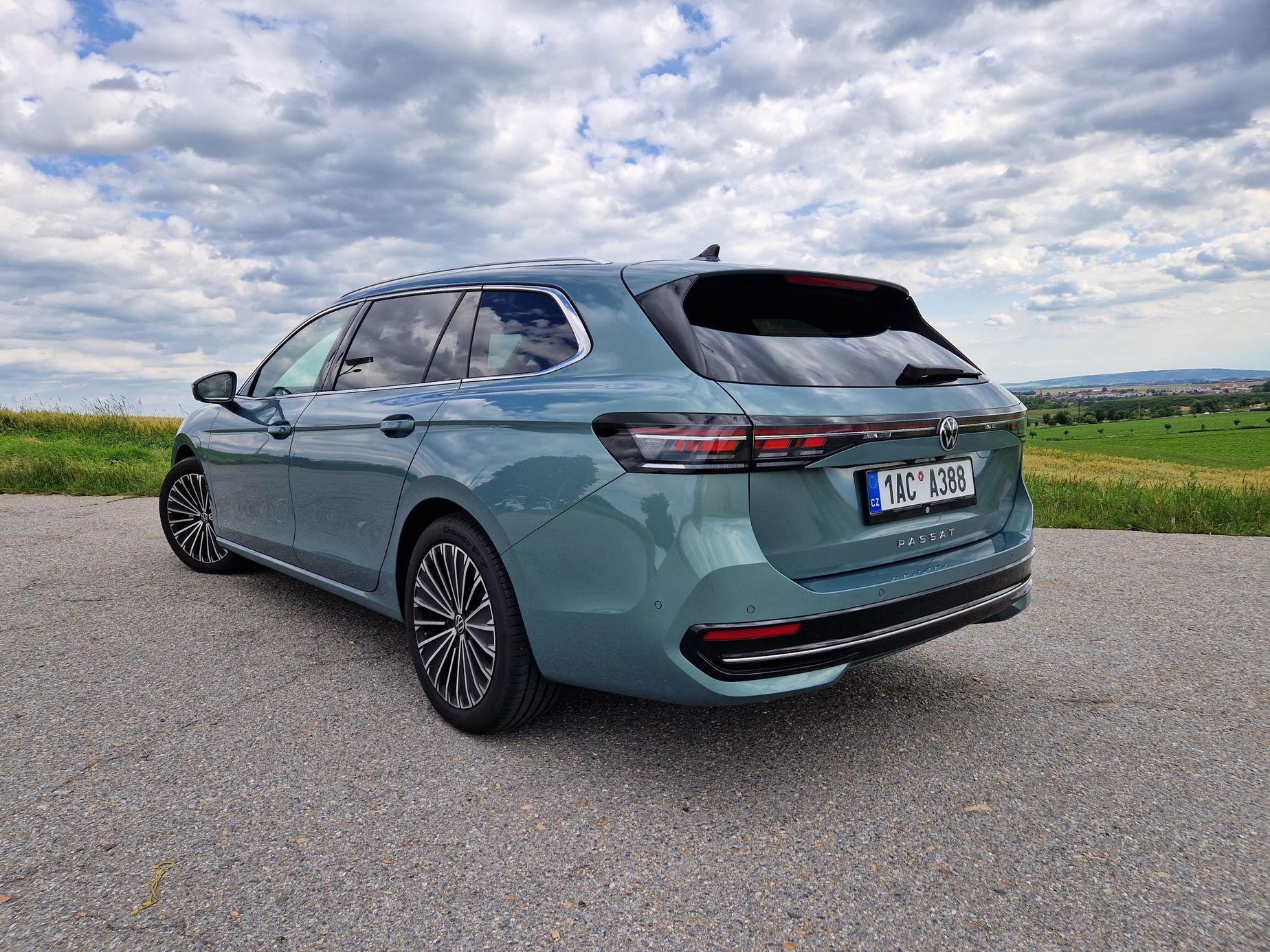 Volkswagen Passat Variant 2.0 TDI Elegance test