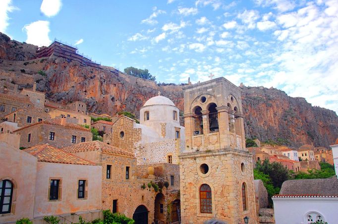 Město Monemvasia, Peloponéský poloostrov, Řecko.