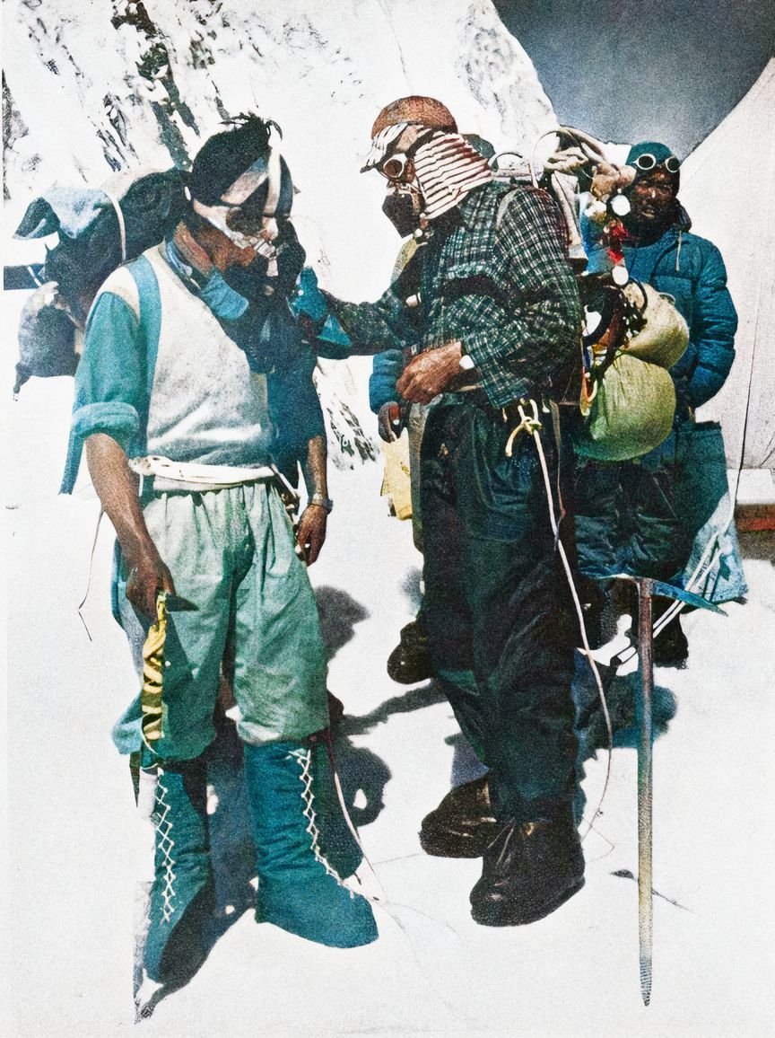 Edmund Hillary, Everest, Himálaje, Zahraničí