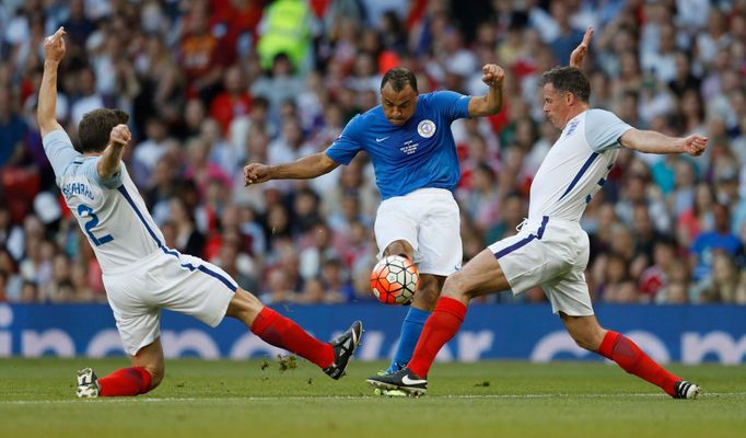 Soccer Aid 2016, Cafú