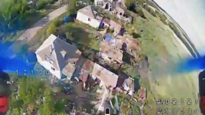 Ukrajinci použili sebevražedný dron na budovu s ruskými vojáky