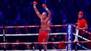 Tyson Fury slaví triumf nad Derekem Chisorou v zápase o titul šampiona WBC