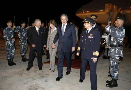 Bush v Uruguayi