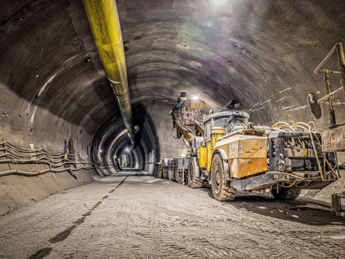 Geologický průzkum pro metro D - lokalita VO-OL mezi ulicemi Na Strži a Jankovská.