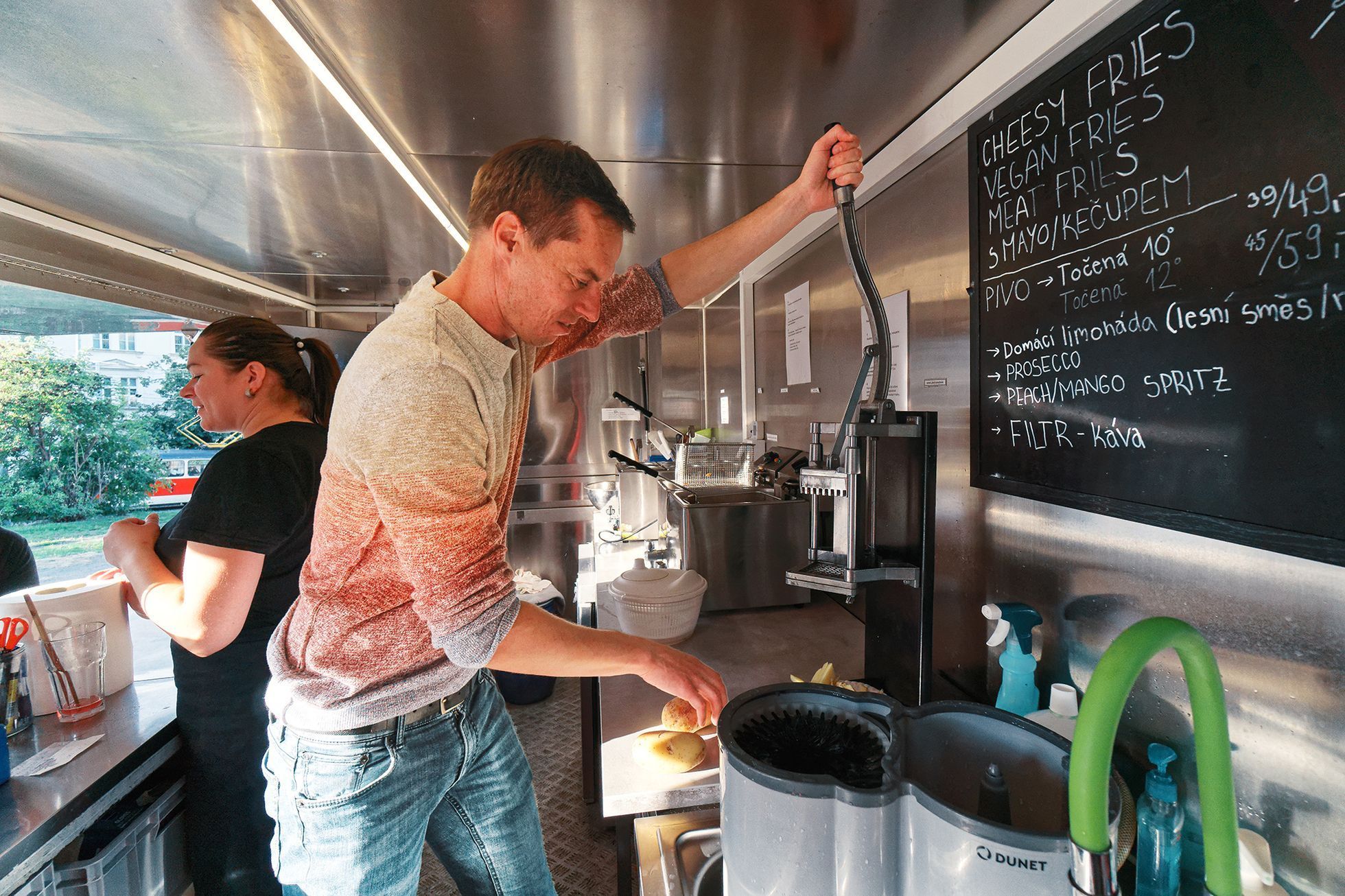 Bistro Točna, Praha, Dlabačov