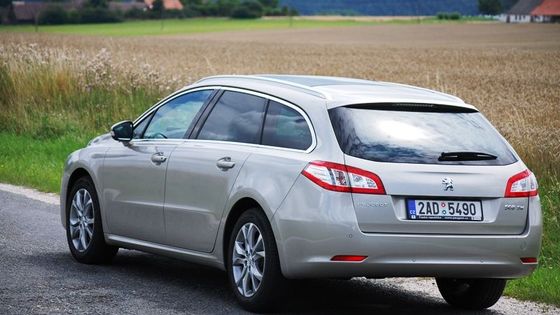 Peugeot 508 SW 1,6 v testu