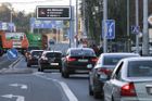 Praha 6 chce kvůli Blance postavit semafor u "Kulaťáku" a třetí pruh v Karlovarské