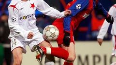 Steaua Bukurešť - Slavia: Goian, Šenkeřík